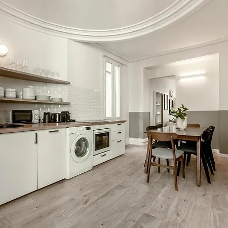 32#opera#grandsboulevards#louvre#ac * Paříž